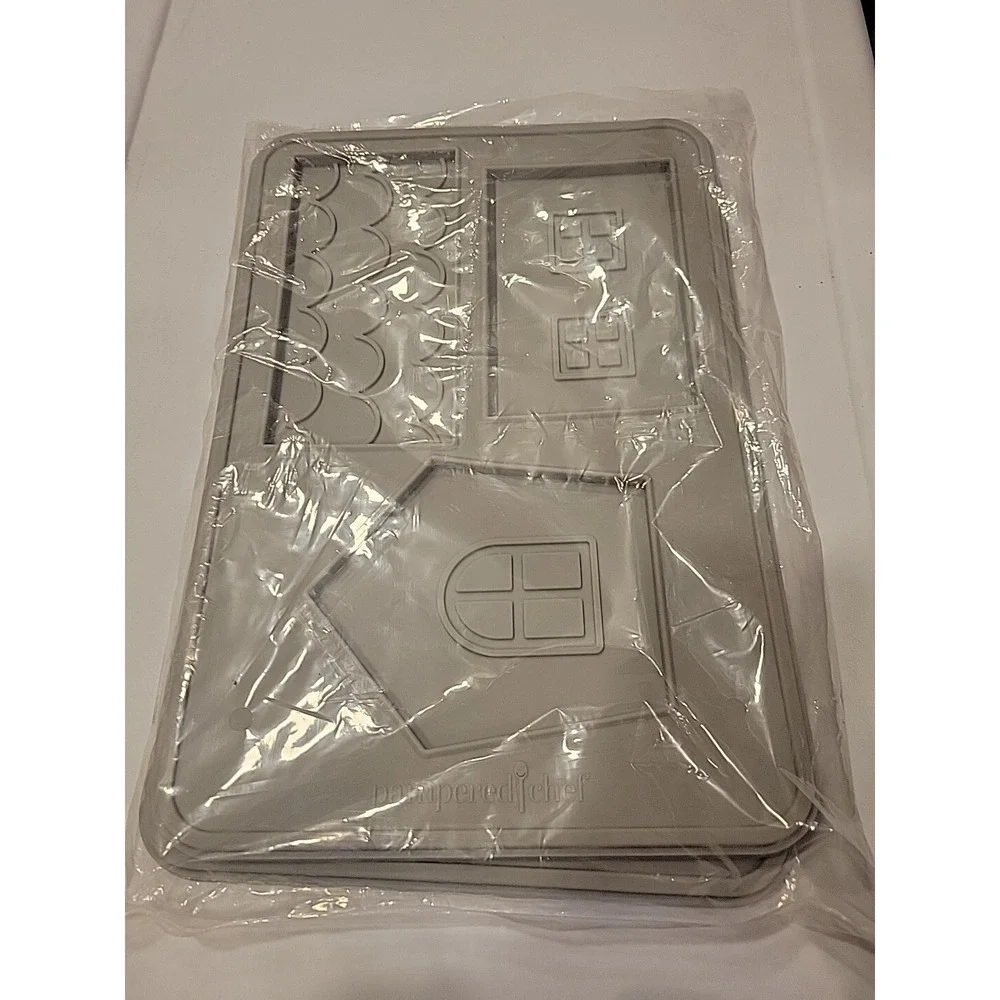 Pampered Chef Cookie House Molds 100136 Brand New